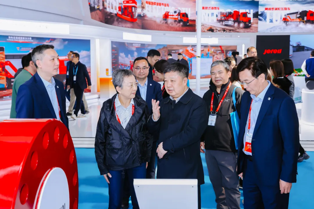 AI赋能、绿色未来｜QG刮刮乐盛装亮相北京cippe石油展(图10)